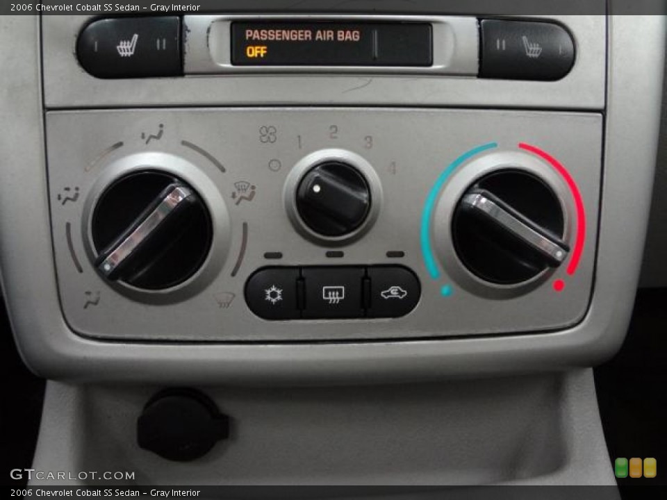 Gray Interior Controls for the 2006 Chevrolet Cobalt SS Sedan #80682452