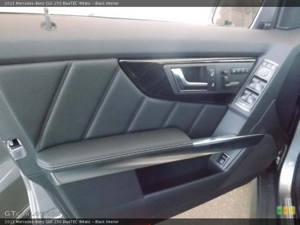 Black Interior Door Panel for the 2013 Mercedes-Benz GLK 250 BlueTEC 4Matic #80686396