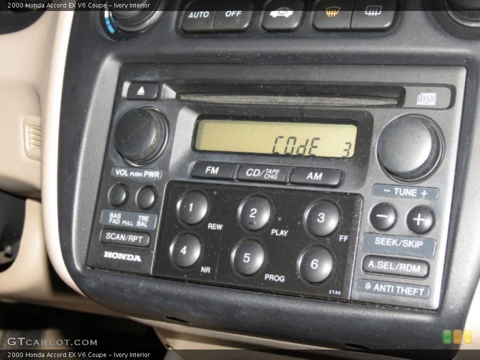 Ivory Interior Audio System for the 2000 Honda Accord EX V6 Coupe #80687528