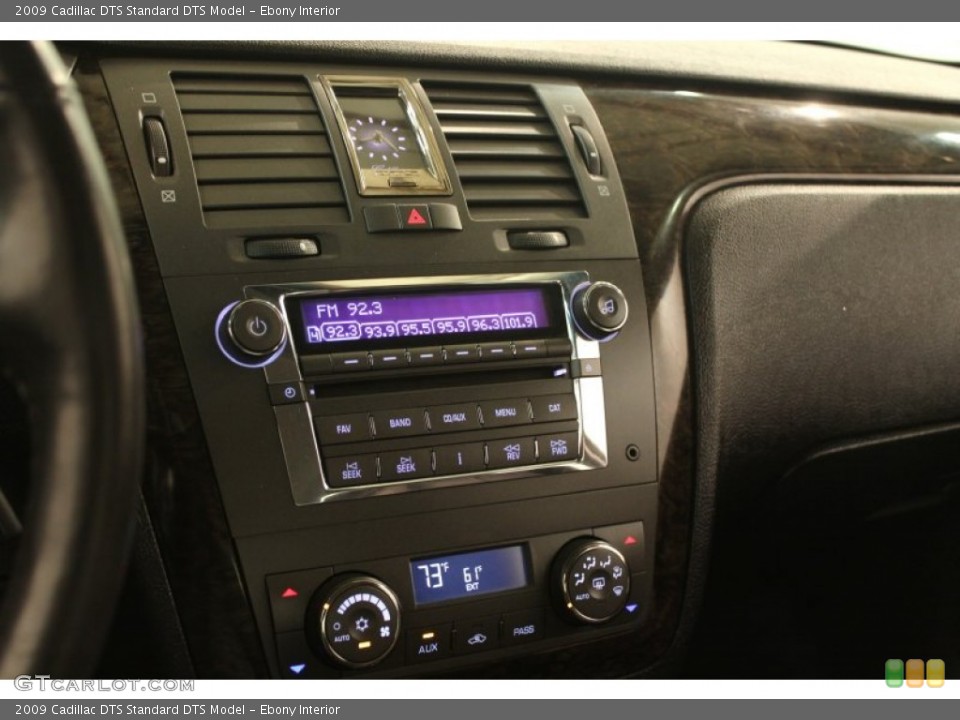Ebony Interior Controls for the 2009 Cadillac DTS  #80689250