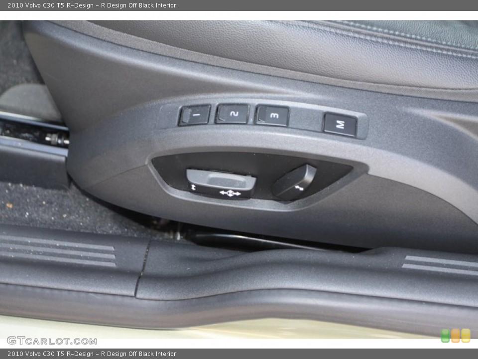 R Design Off Black Interior Controls for the 2010 Volvo C30 T5 R-Design #80692481