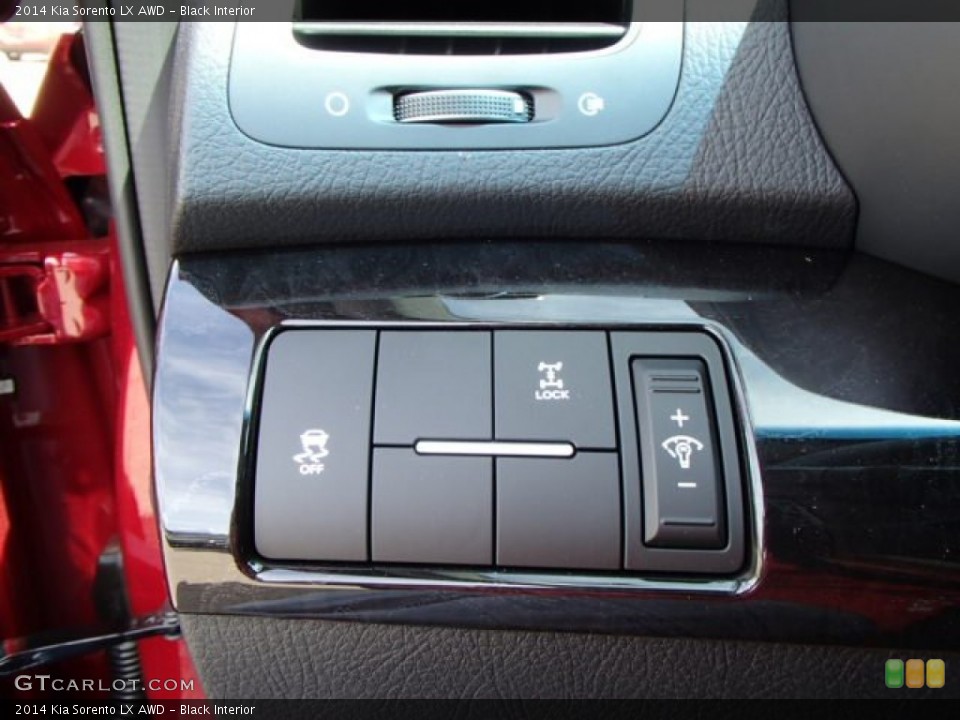 Black Interior Controls for the 2014 Kia Sorento LX AWD #80696637