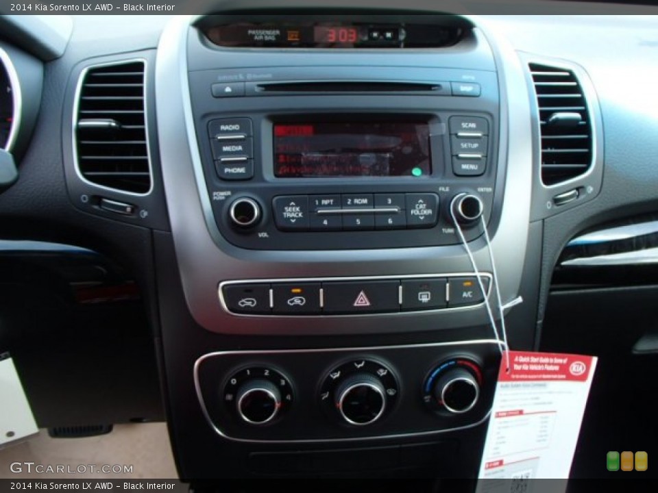 Black Interior Controls for the 2014 Kia Sorento LX AWD #80696660
