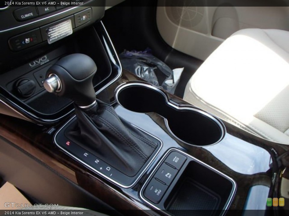 Beige Interior Transmission for the 2014 Kia Sorento EX V6 AWD #80698019