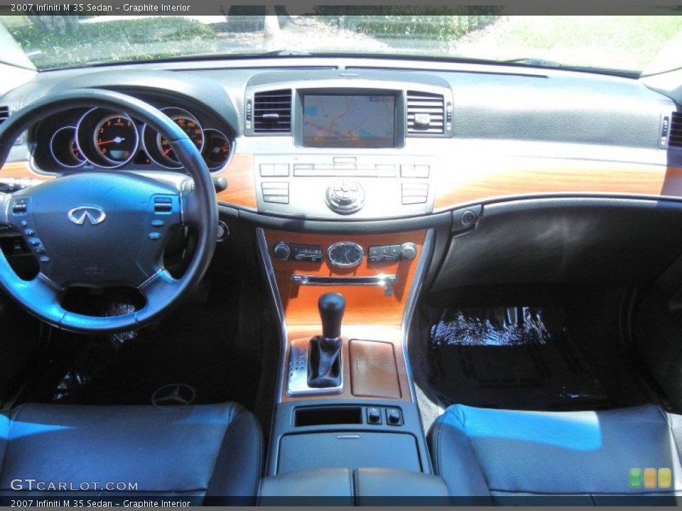 Graphite Interior Dashboard for the 2007 Infiniti M 35 Sedan #80699495