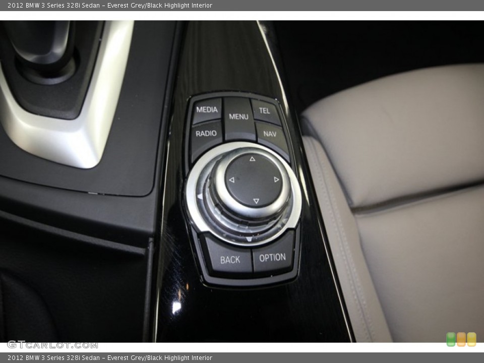 Everest Grey/Black Highlight Interior Controls for the 2012 BMW 3 Series 328i Sedan #80707514