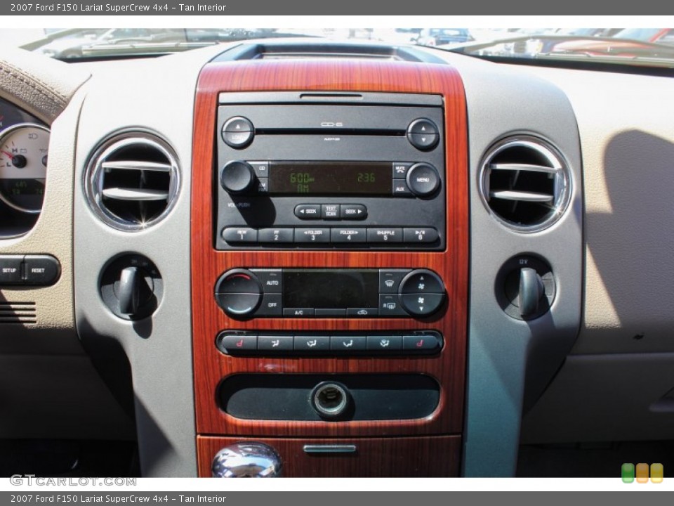 Tan Interior Controls for the 2007 Ford F150 Lariat SuperCrew 4x4 #80715521