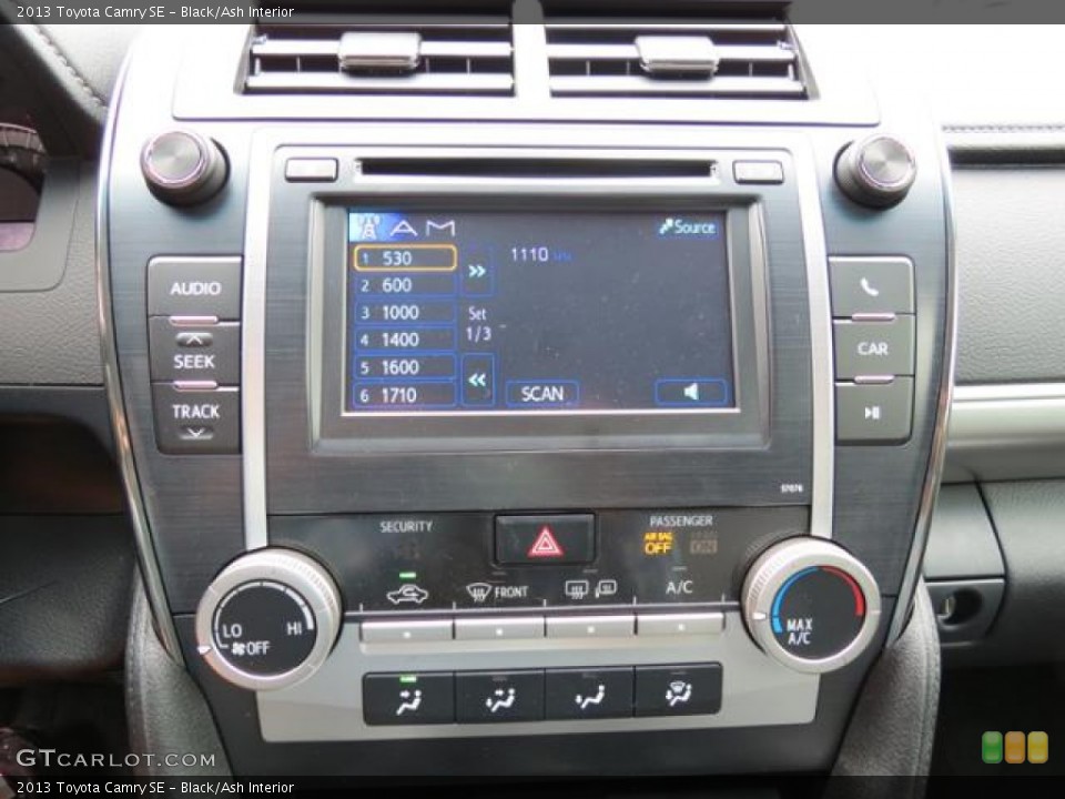 Black/Ash Interior Controls for the 2013 Toyota Camry SE #80715887