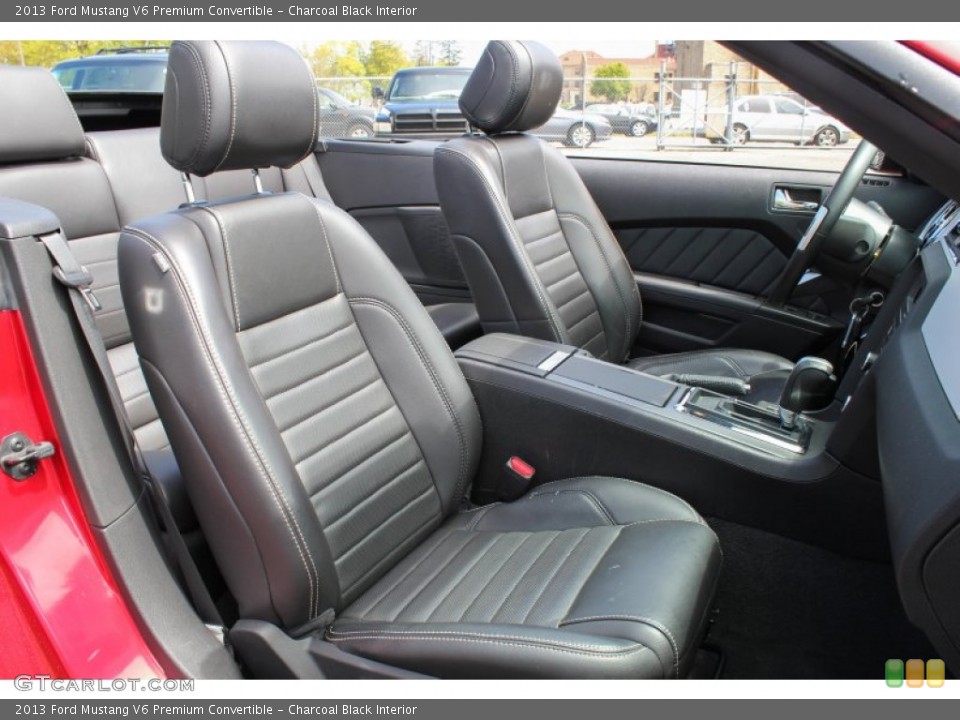 Charcoal Black Interior Photo for the 2013 Ford Mustang V6 Premium Convertible #80716067