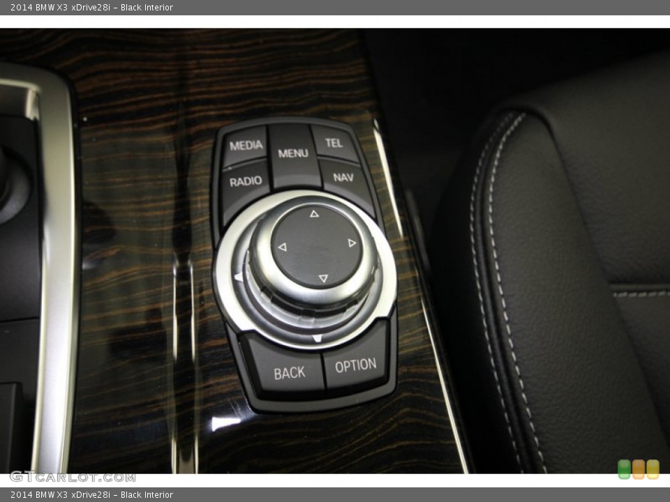 Black Interior Controls for the 2014 BMW X3 xDrive28i #80718163