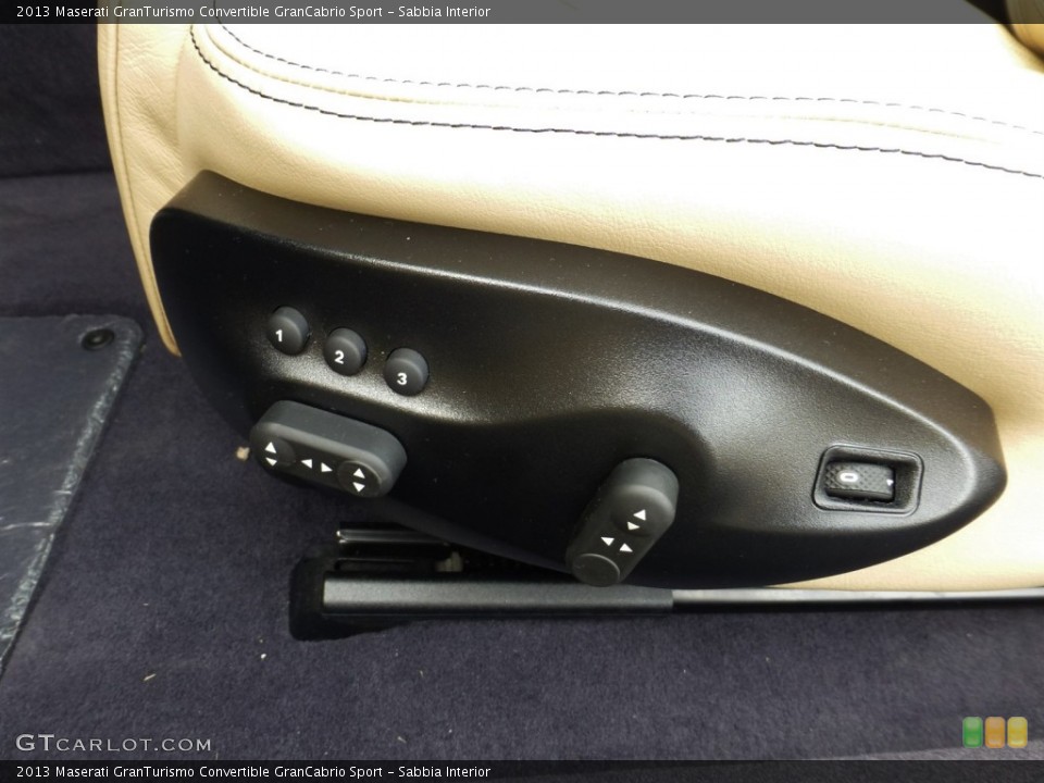Sabbia Interior Front Seat for the 2013 Maserati GranTurismo Convertible GranCabrio Sport #80719724