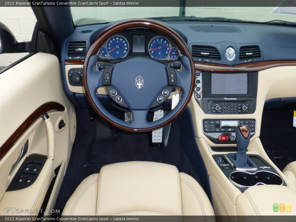 Sabbia Interior Dashboard for the 2013 Maserati GranTurismo Convertible GranCabrio Sport #80719802