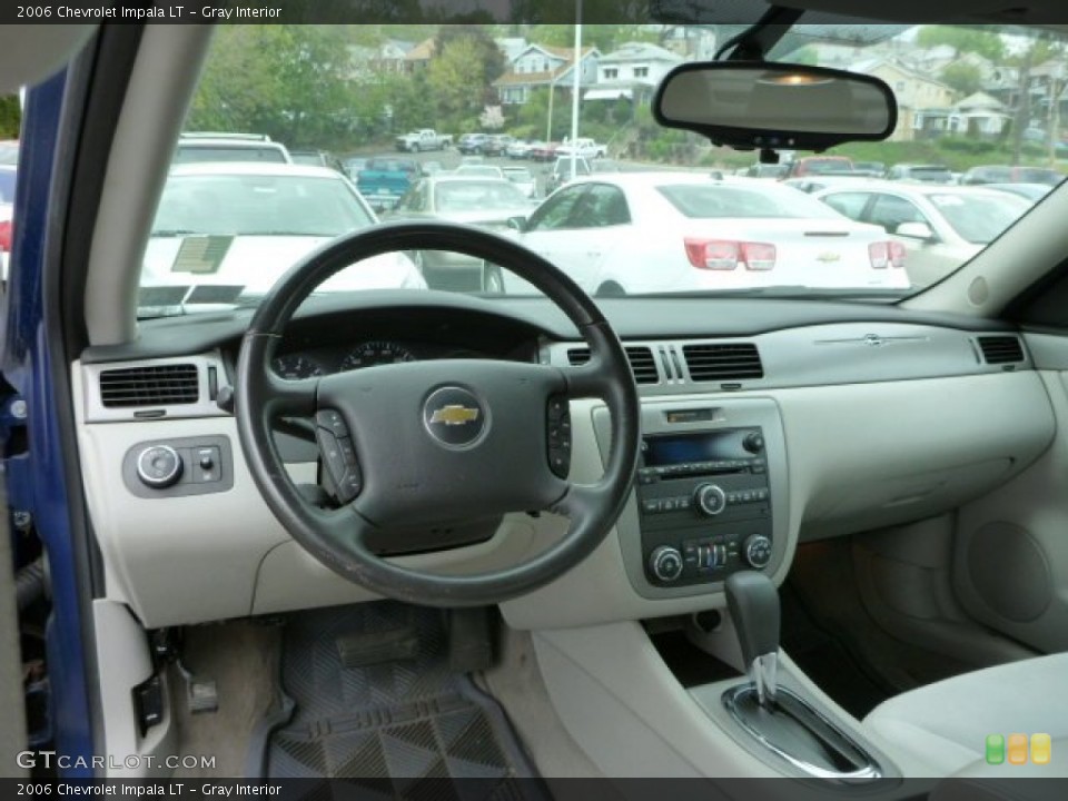 Gray Interior Dashboard for the 2006 Chevrolet Impala LT #80729851