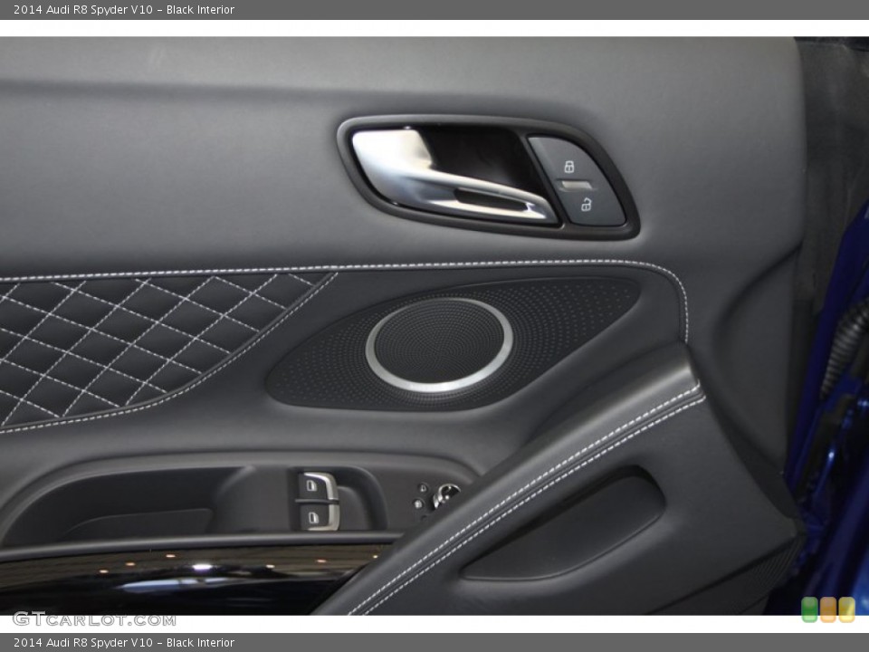 Black Interior Controls for the 2014 Audi R8 Spyder V10 #80735088