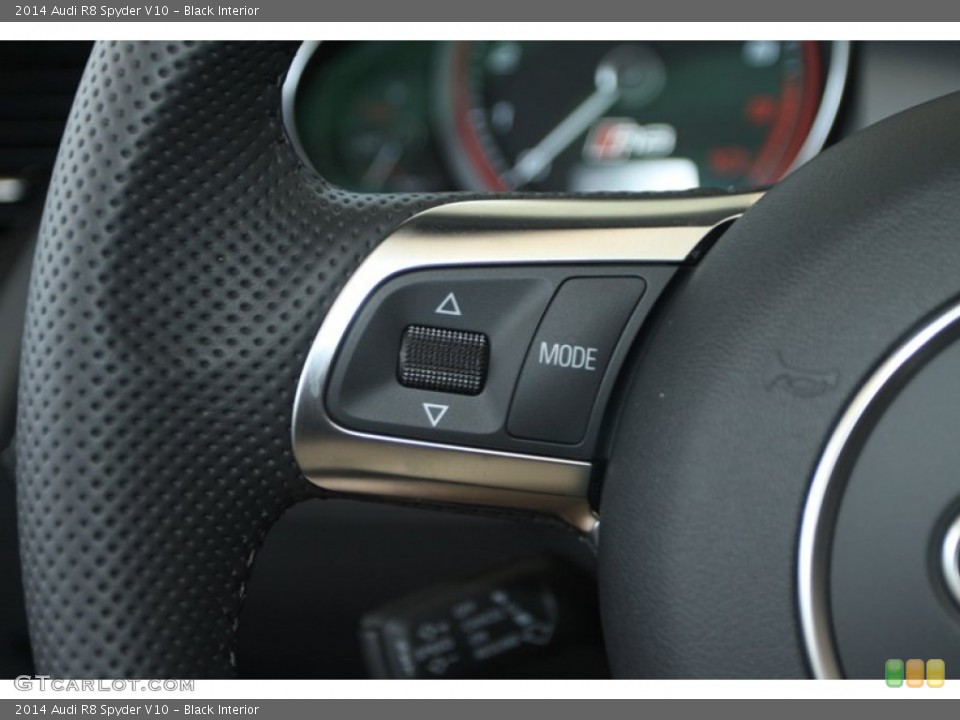 Black Interior Controls for the 2014 Audi R8 Spyder V10 #80735252