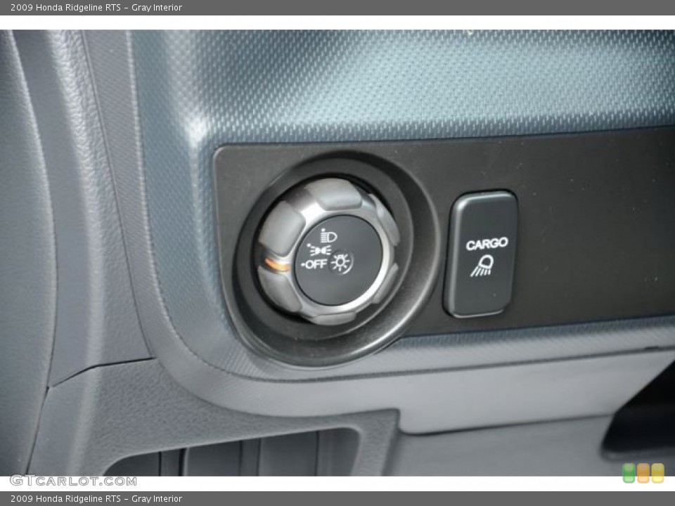 Gray Interior Controls for the 2009 Honda Ridgeline RTS #80736792