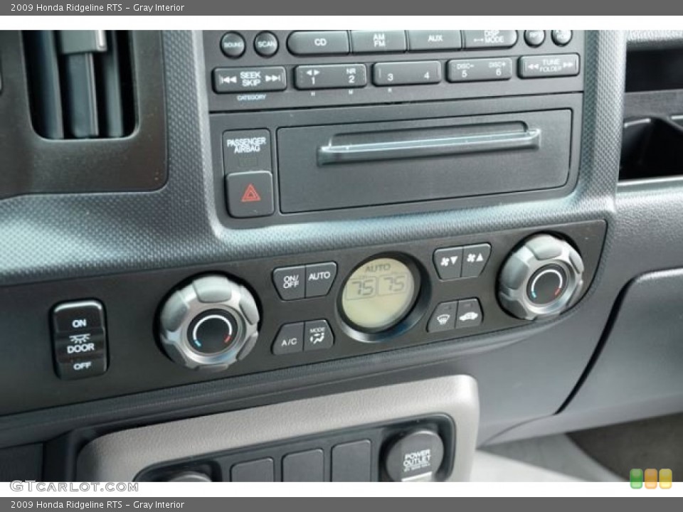 Gray Interior Controls for the 2009 Honda Ridgeline RTS #80736873