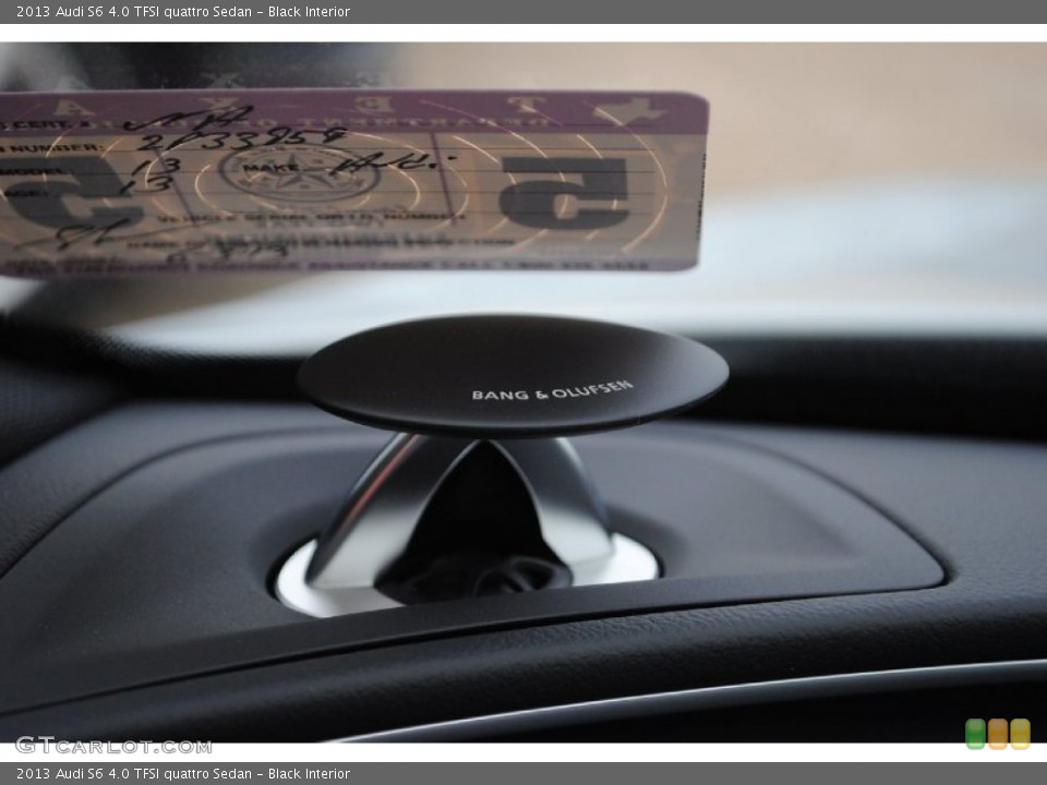 Black Interior Audio System for the 2013 Audi S6 4.0 TFSI quattro Sedan #80739364