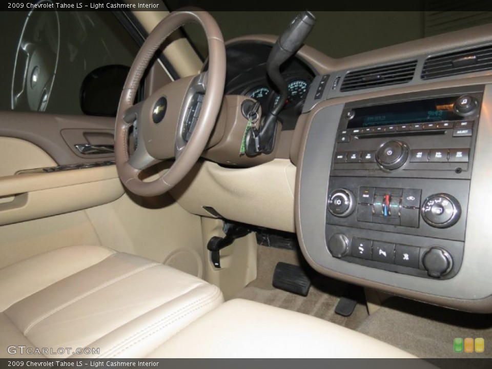 Light Cashmere Interior Controls for the 2009 Chevrolet Tahoe LS #80743623