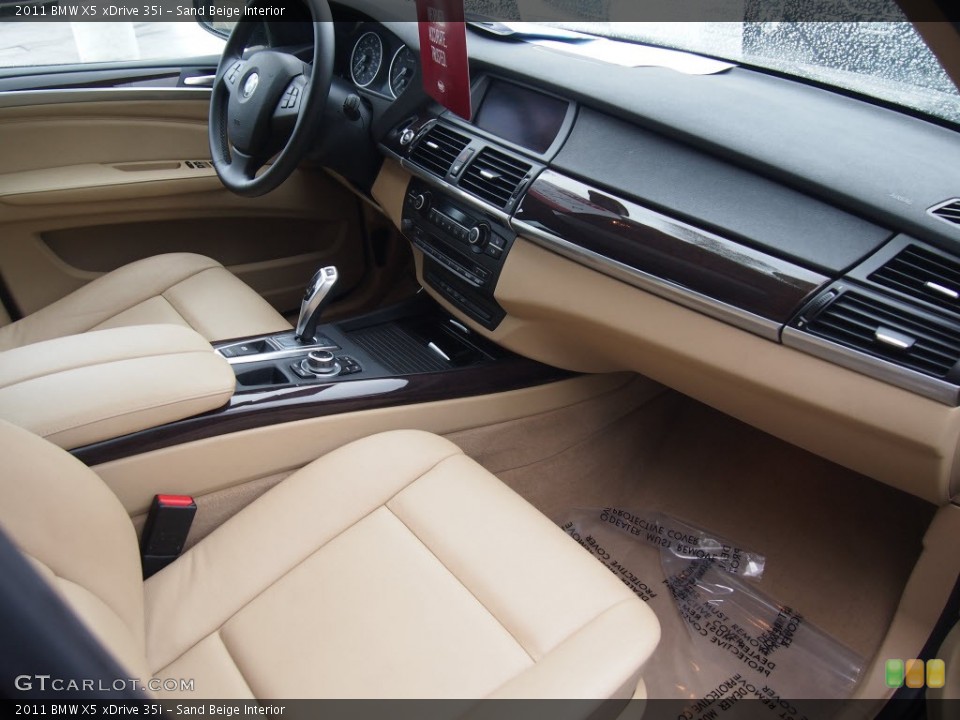 Sand Beige Interior Photo for the 2011 BMW X5 xDrive 35i #80746127