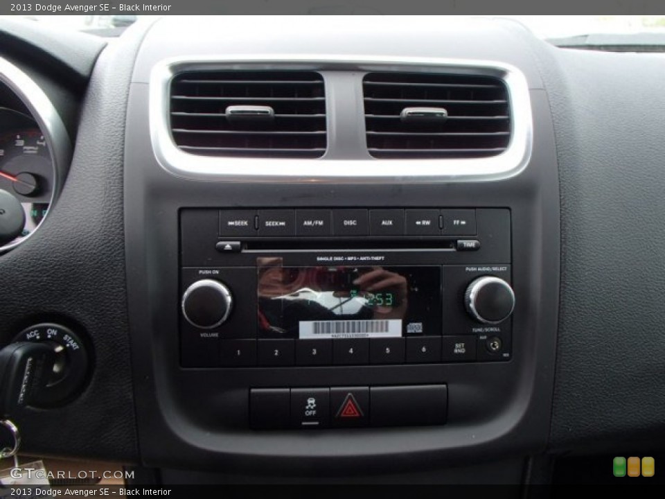 Black Interior Controls for the 2013 Dodge Avenger SE #80754732