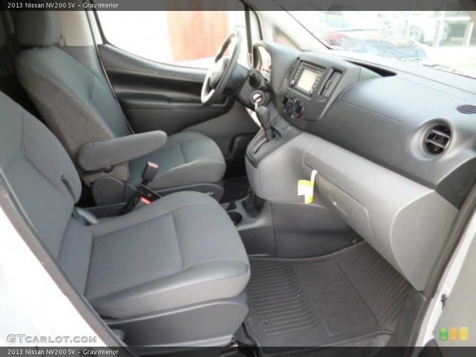 Gray Interior Photo for the 2013 Nissan NV200 SV #80757134