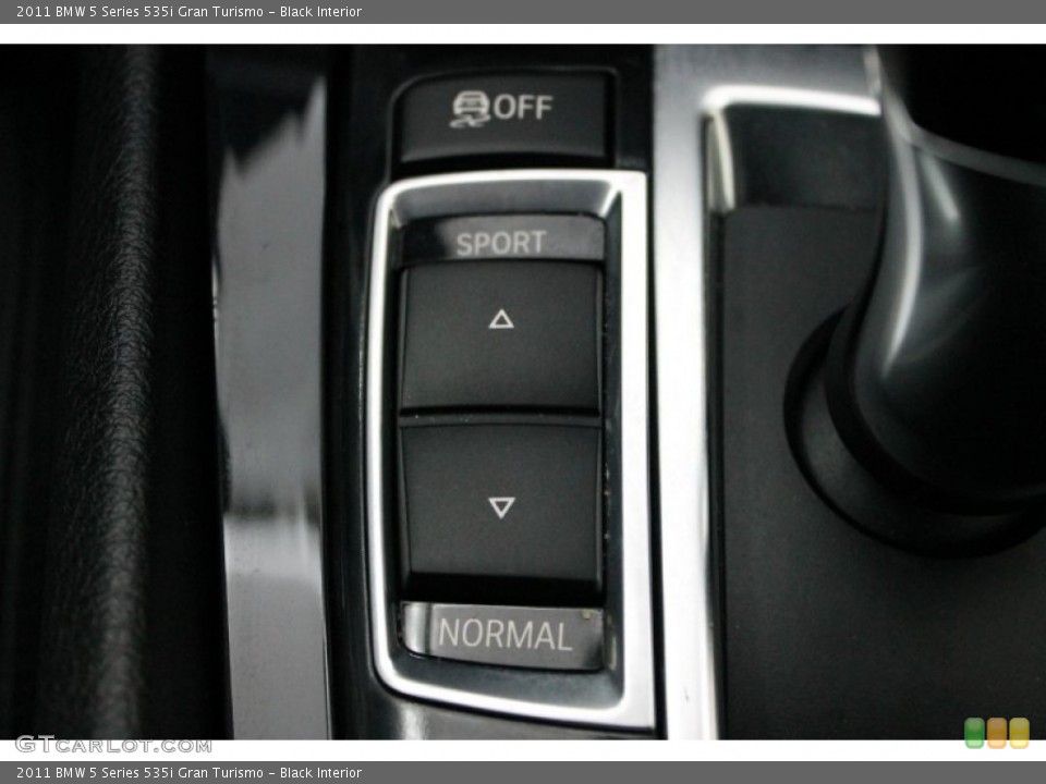 Black Interior Controls for the 2011 BMW 5 Series 535i Gran Turismo #80767986