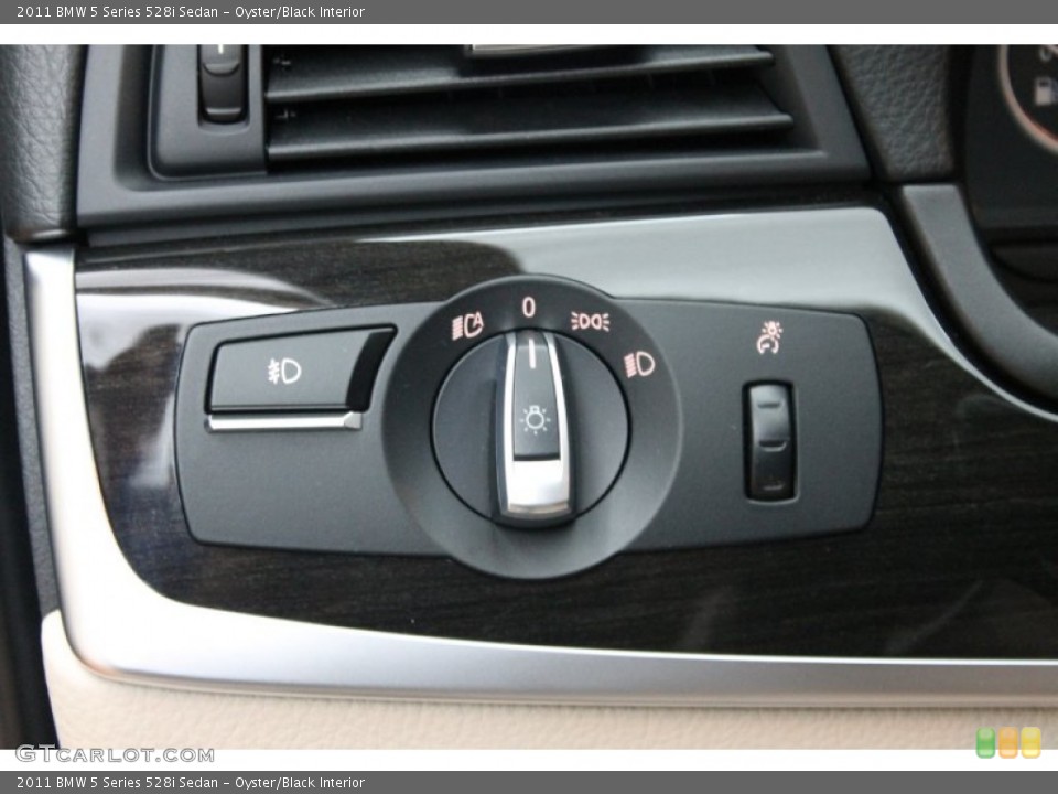 Oyster/Black Interior Controls for the 2011 BMW 5 Series 528i Sedan #80771745