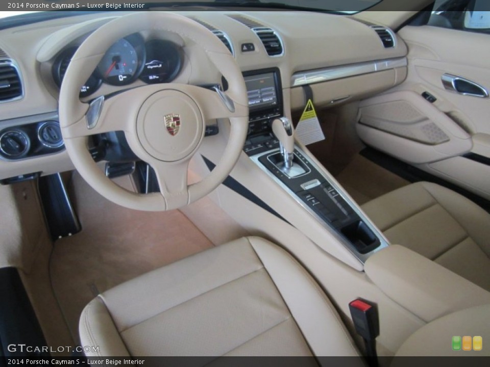 Luxor Beige Interior Photo for the 2014 Porsche Cayman S #80774508