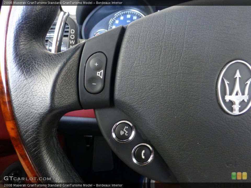 Bordeaux Interior Controls for the 2008 Maserati GranTurismo  #80777379