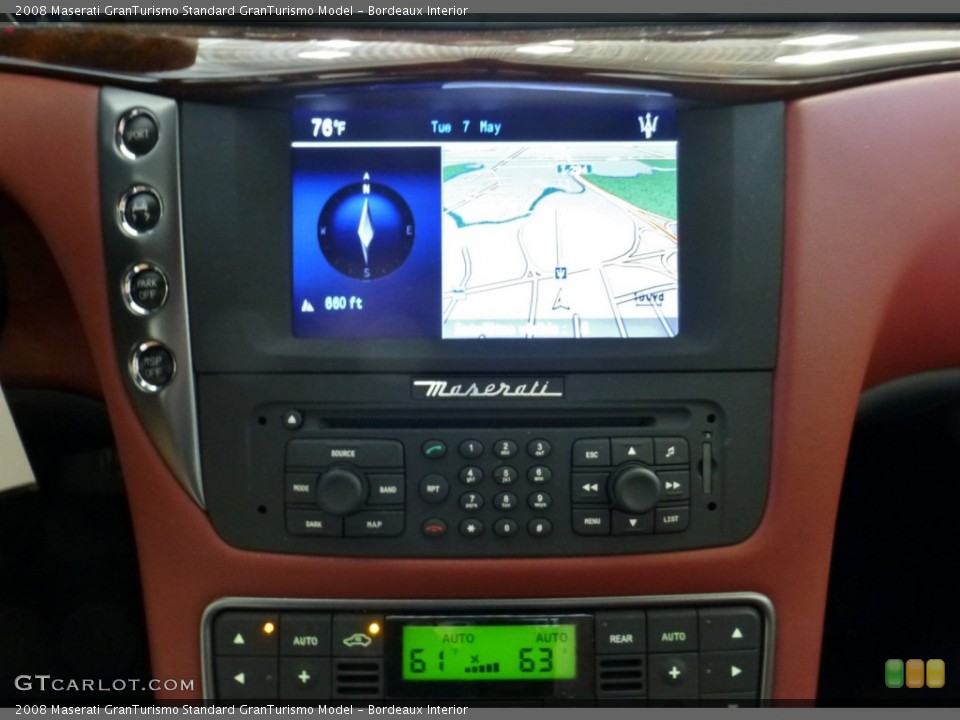 Bordeaux Interior Controls for the 2008 Maserati GranTurismo  #80777643