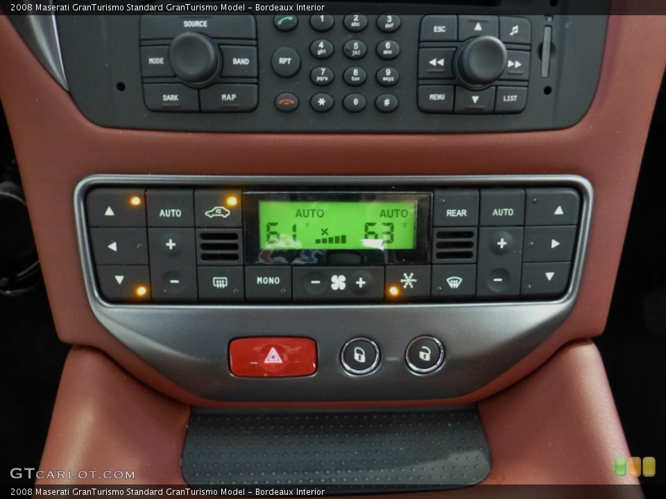 Bordeaux Interior Controls for the 2008 Maserati GranTurismo  #80777709