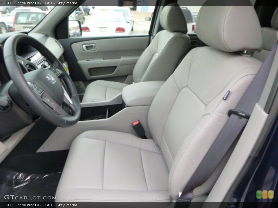 Gray Interior Photo for the 2013 Honda Pilot EX-L 4WD #80782649