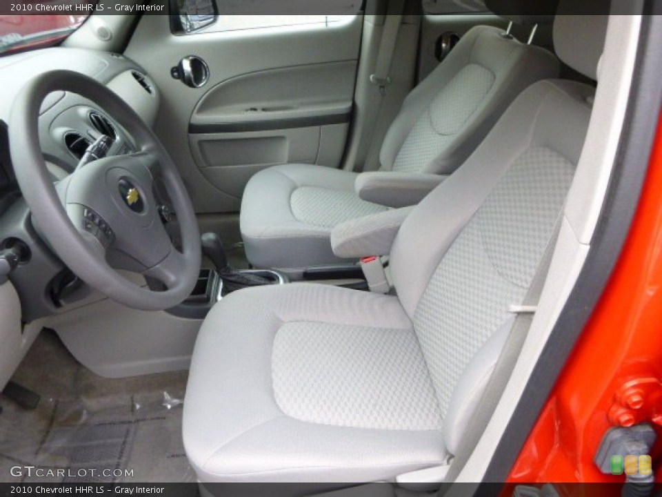 Gray Interior Photo for the 2010 Chevrolet HHR LS #80783328