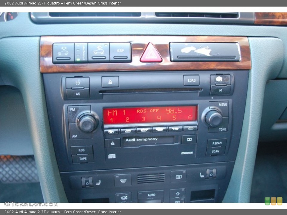 Fern Green/Desert Grass Interior Controls for the 2002 Audi Allroad 2.7T quattro #80791948