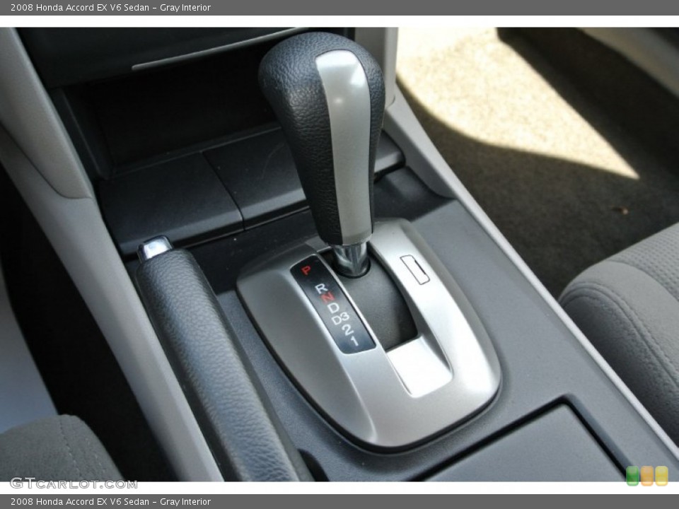 Gray Interior Transmission for the 2008 Honda Accord EX V6 Sedan #80792284