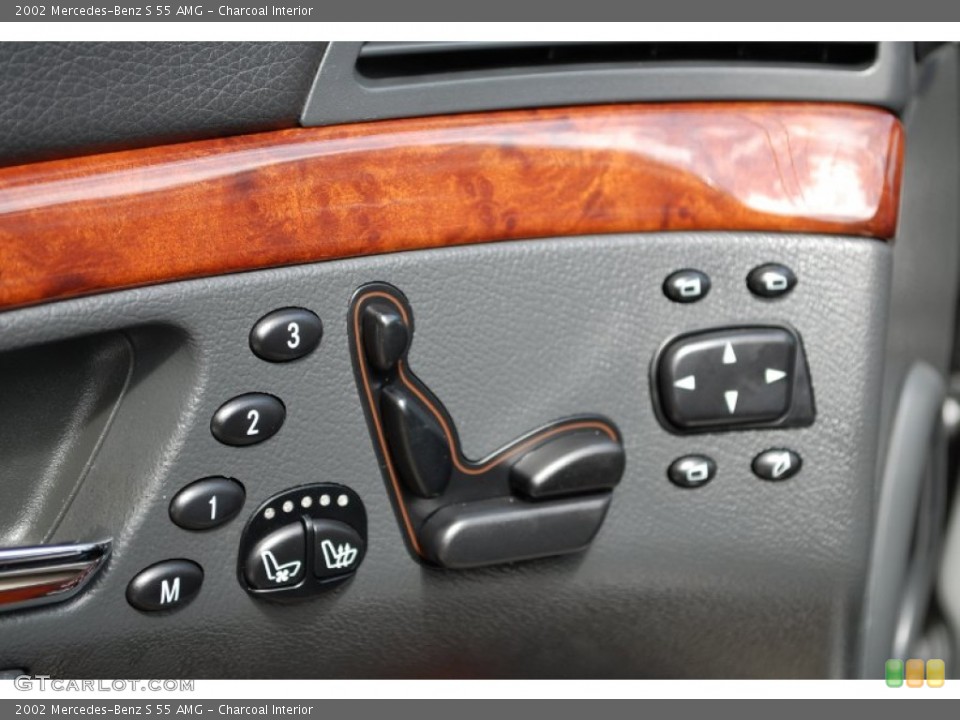 Charcoal Interior Controls for the 2002 Mercedes-Benz S 55 AMG #80795767