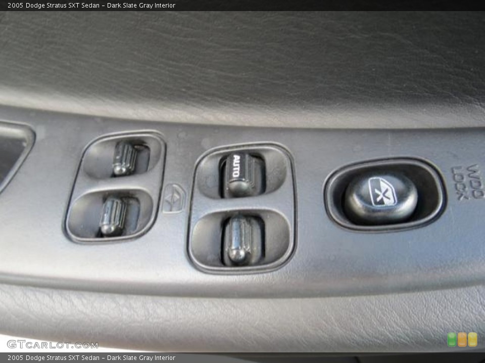 Dark Slate Gray Interior Controls for the 2005 Dodge Stratus SXT Sedan #80805172