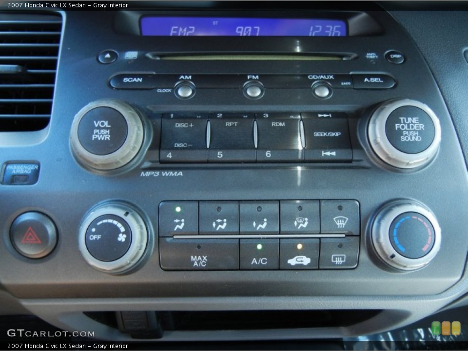 Gray Interior Controls for the 2007 Honda Civic LX Sedan #80805205