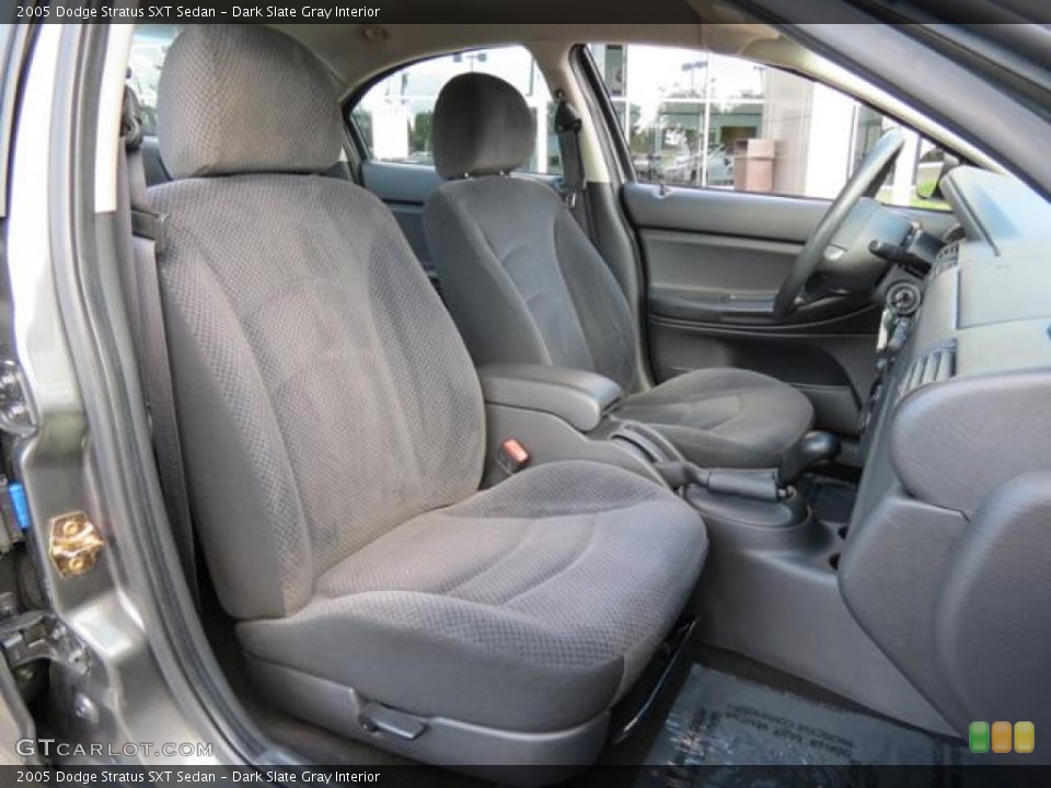 Dark Slate Gray Interior Photo for the 2005 Dodge Stratus SXT Sedan #80805381