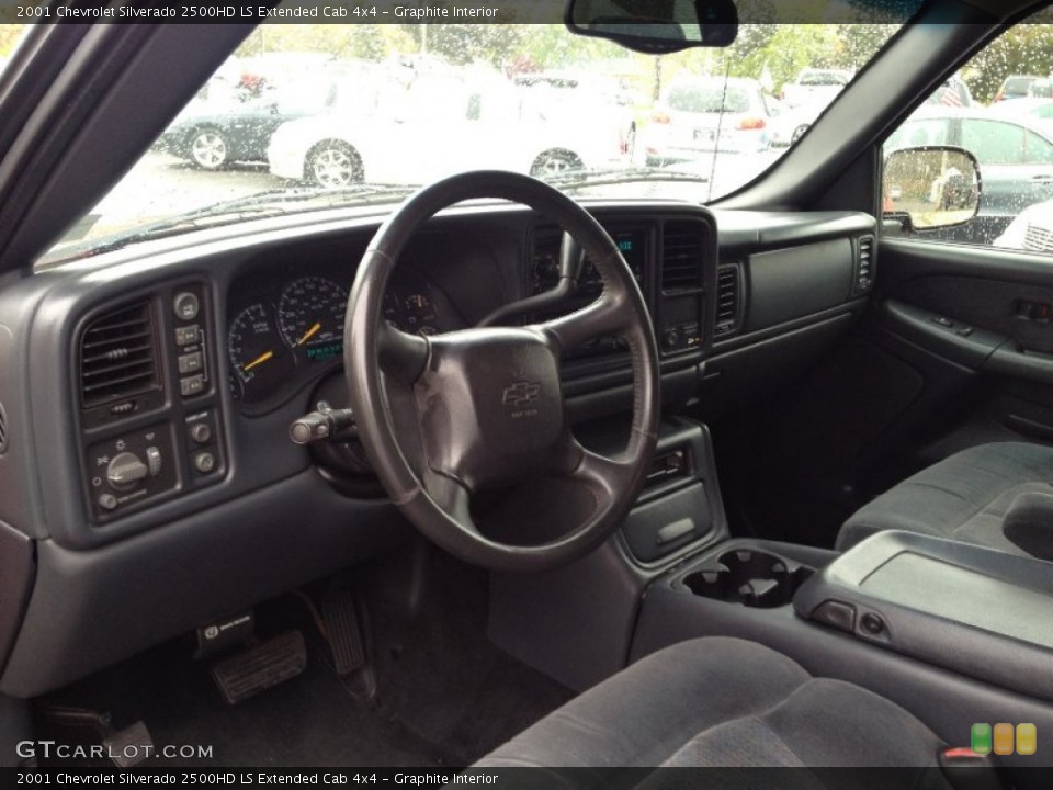 Graphite Interior Dashboard for the 2001 Chevrolet Silverado 2500HD LS Extended Cab 4x4 #80806696