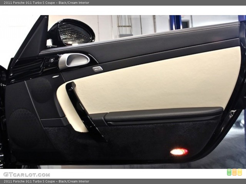 Black/Cream Interior Door Panel for the 2011 Porsche 911 Turbo S Coupe #80811925