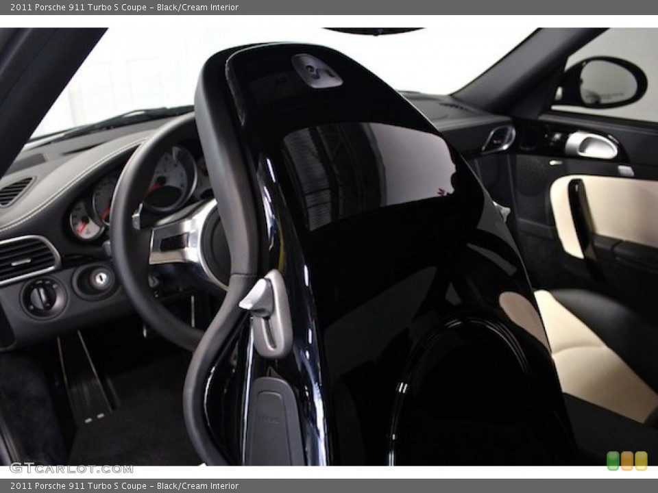 Black/Cream Interior Front Seat for the 2011 Porsche 911 Turbo S Coupe #80812095