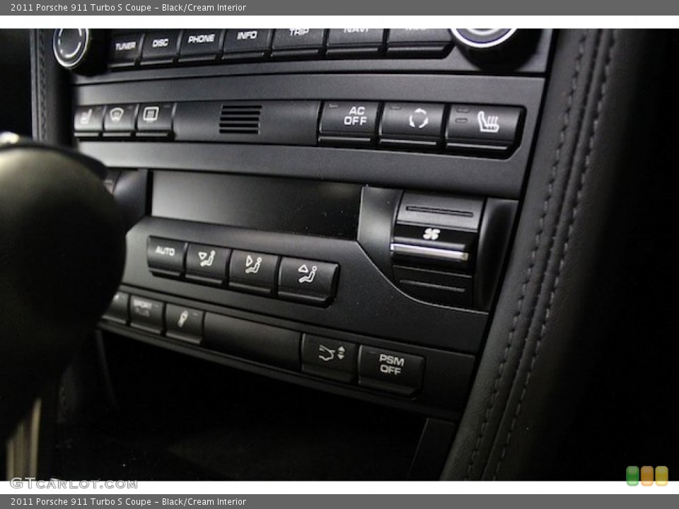 Black/Cream Interior Controls for the 2011 Porsche 911 Turbo S Coupe #80812405