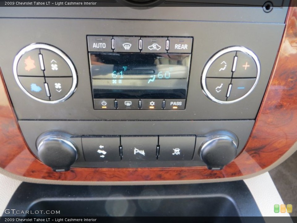 Light Cashmere Interior Controls for the 2009 Chevrolet Tahoe LT #80817946