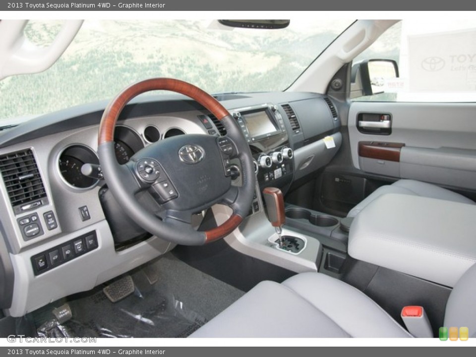 Graphite Interior Photo for the 2013 Toyota Sequoia Platinum 4WD #80827036