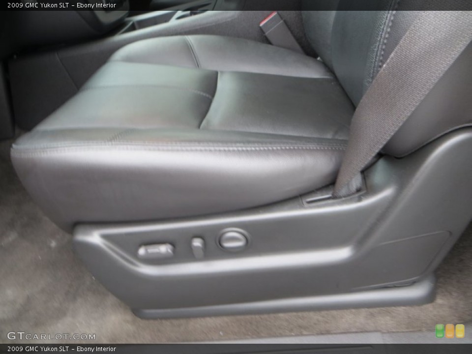 Ebony Interior Front Seat for the 2009 GMC Yukon SLT #80839395