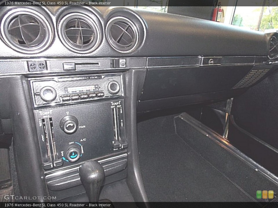 Black Interior Dashboard for the 1976 Mercedes-Benz SL Class 450 SL Roadster #80840733