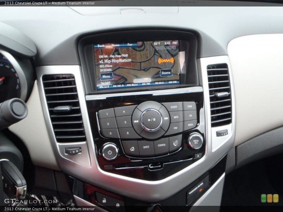 Medium Titanium Interior Controls for the 2013 Chevrolet Cruze LT #80845540