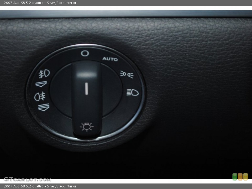 Silver/Black Interior Controls for the 2007 Audi S8 5.2 quattro #80846017